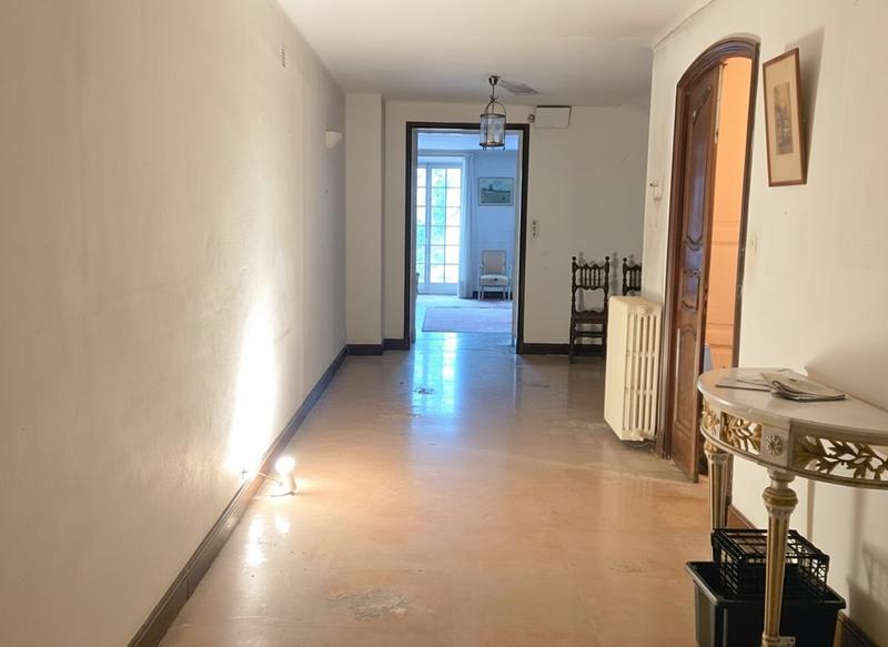 Maison ancienne - 388 m² - 12 pièces