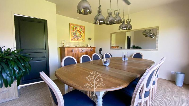 Maison - 190 m² - 6 pièces