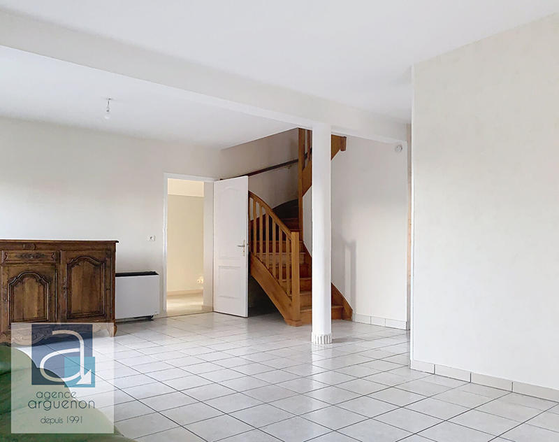 Maison - 102 m² - 5 pièces