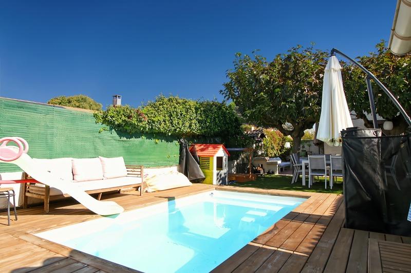 Maison - 104 m² - 4 pièces