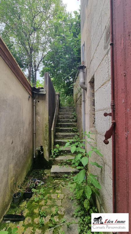 Maison - 80 m² - 5 pièces