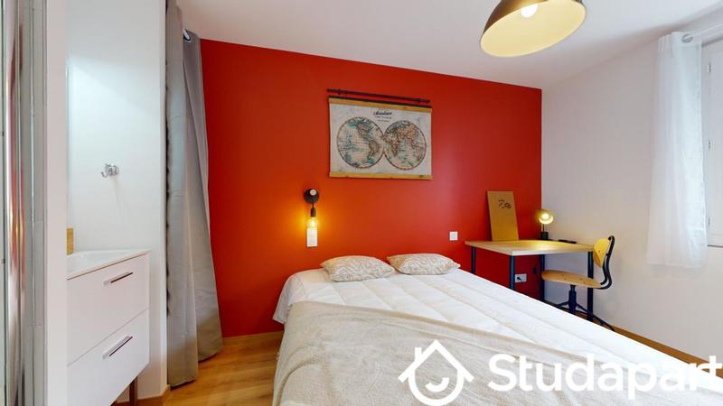 Chambre - 10 m² - 1 pièce