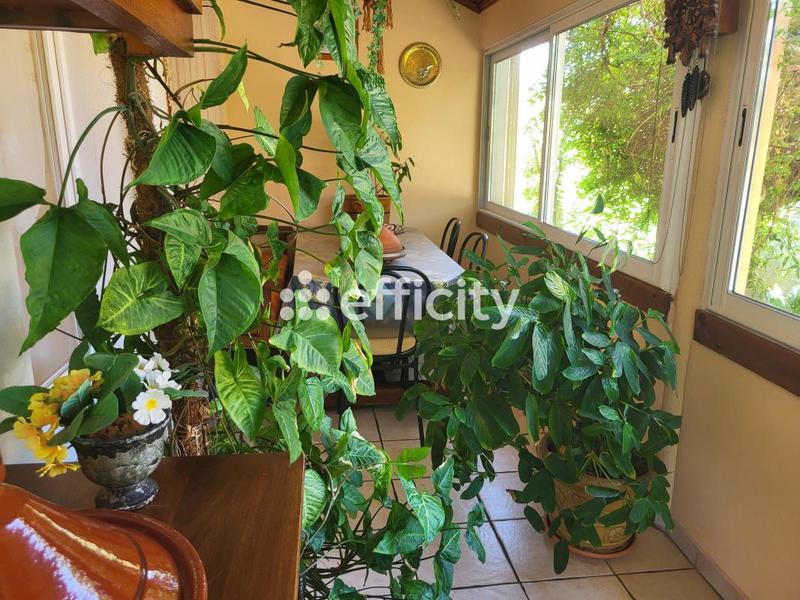 Maison - 165 m² - 8 pièces