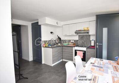 Maison - 147 m² - 7 pièces