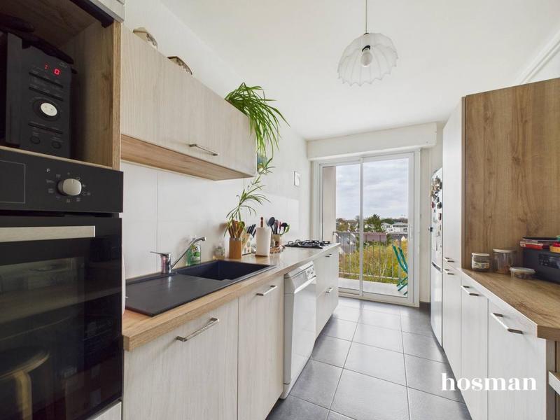 Appartement - 83 m² - 4 pièces