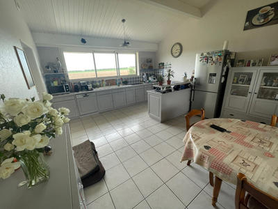 Maison - 158 m² - 7 pièces