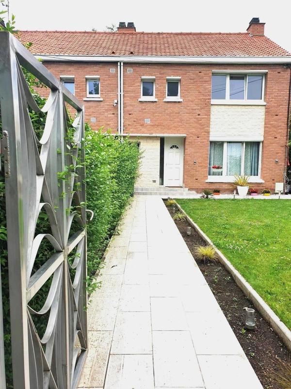 Maison - 102 m² - 5 pièces