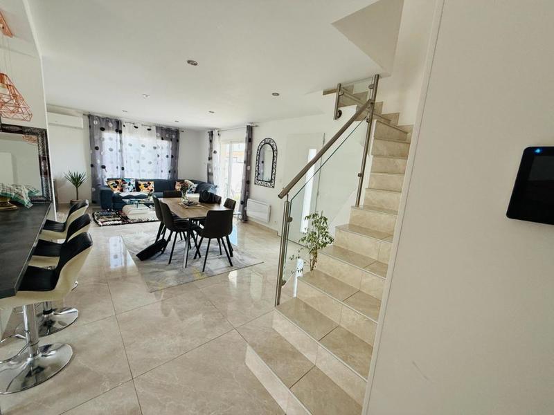 Villa - 123 m² - 5 pièces