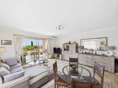 Appartement - 76 m² - 4 pièces