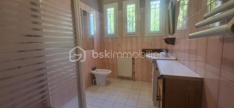 Maison - 110 m² - 4 pièces