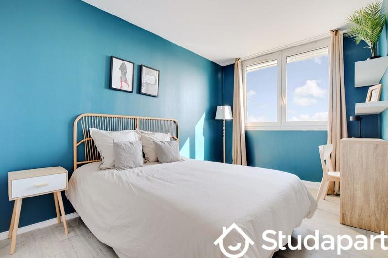 Chambre - 10 m² - 1 pièce