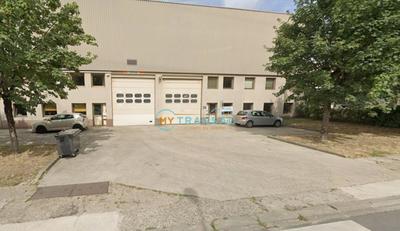 Local d'activités - 542 m²