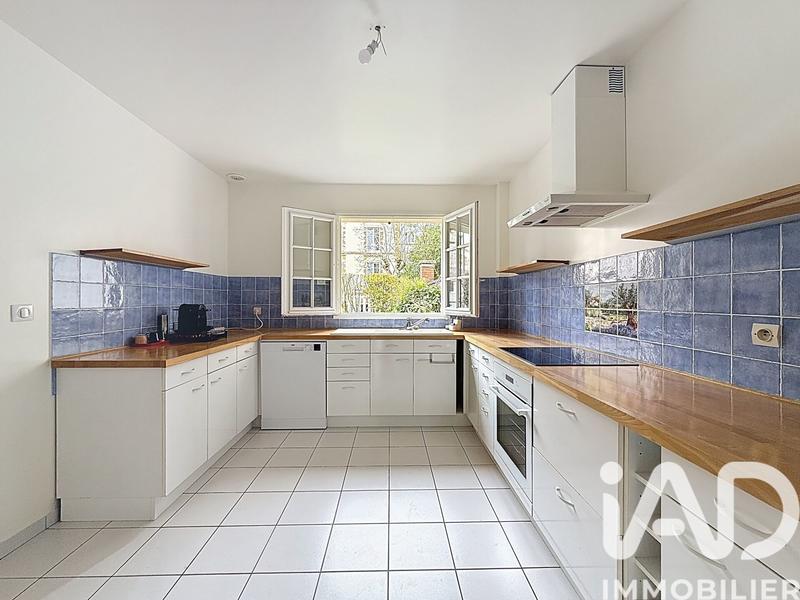 Maison - 141 m² - 6 pièces