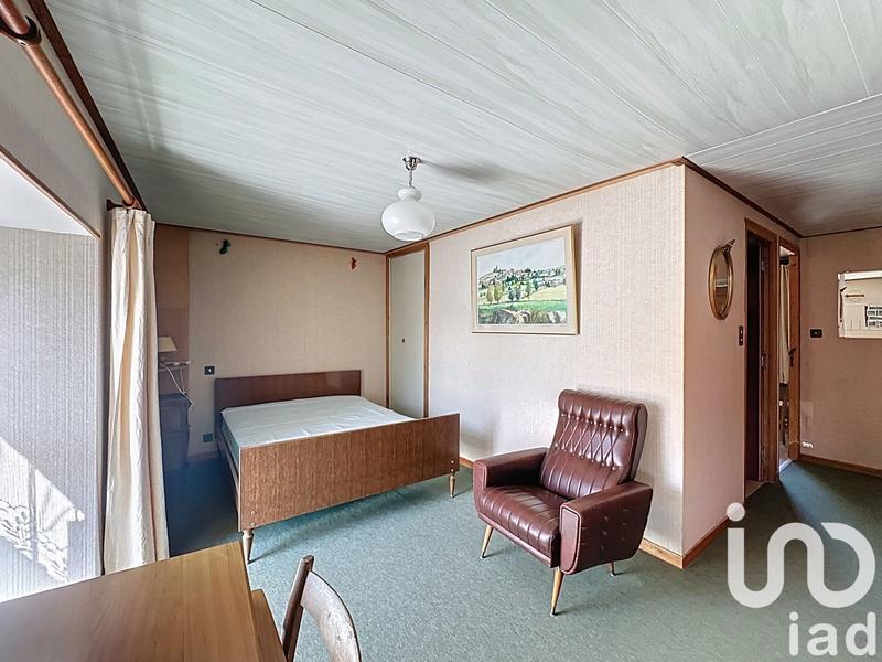 Maison - 199 m² - 9 pièces