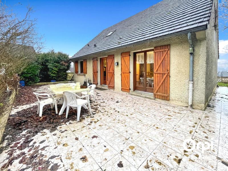 Maison - 112 m² - 6 pièces