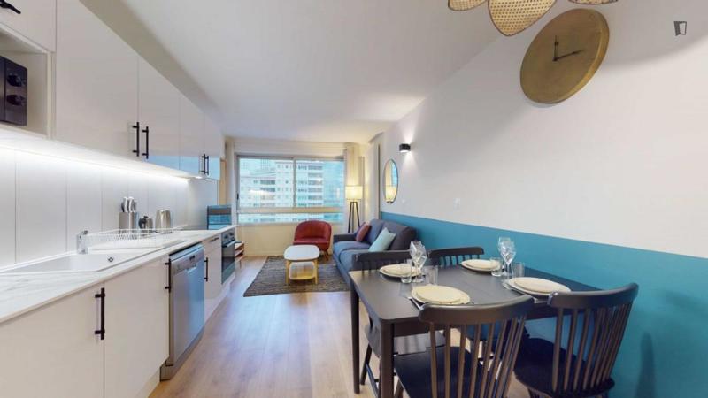 Chambre - 9 m² - 4 pièces