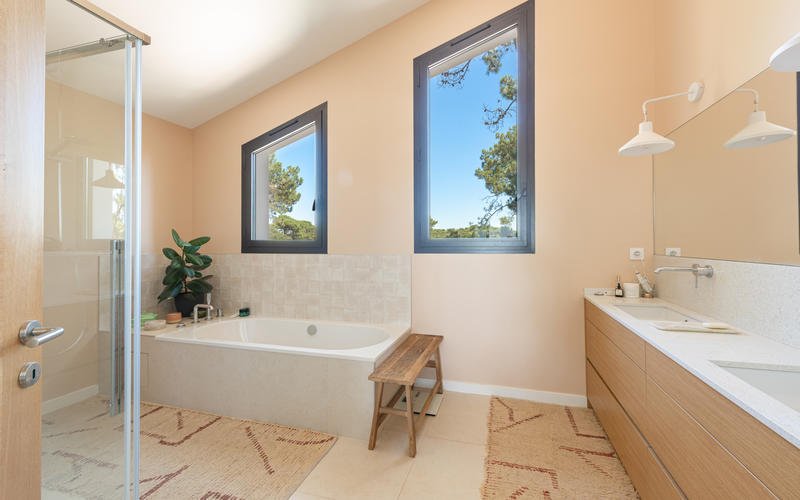 Villa - 290 m² - 9 pièces