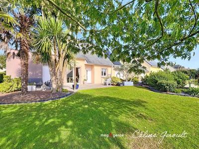 Pavillon - 120 m² - 6 pièces