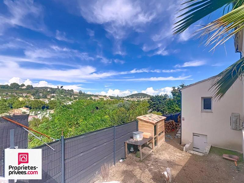 Villa - 100 m² - 4 pièces