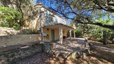 Maison - 177 m² - 6 pièces