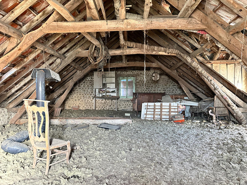 Maison - 203 m² - 9 pièces