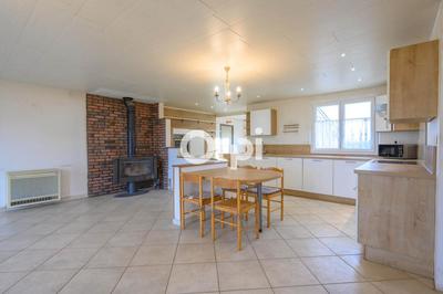 Maison - 125 m² - 4 pièces