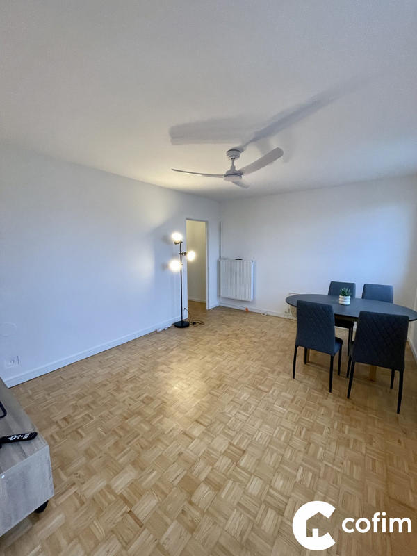 Appartement - 67 m² - 3 pièces