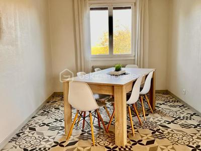 Maison - 113 m² - 5 pièces