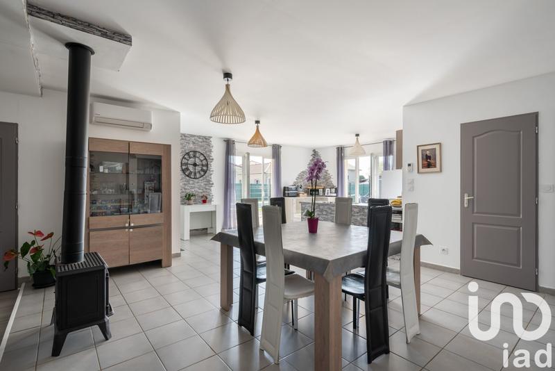 Maison - 96 m² - 5 pièces