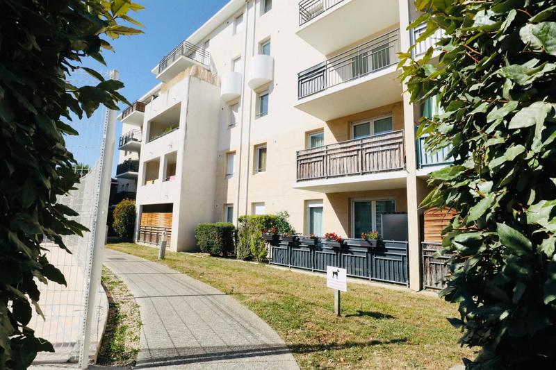 Appartement - 85 m² - 4 pièces