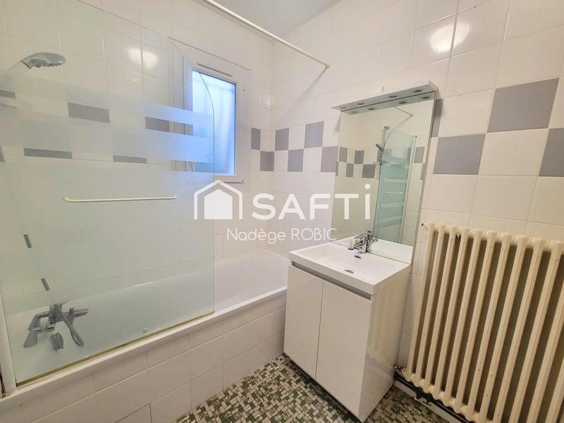 Maison - 197 m² - 7 pièces