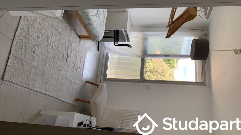 Chambre - 20 m² - 1 pièce