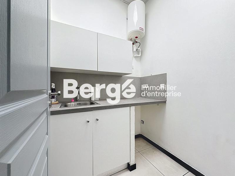 Local commercial - 330 m²