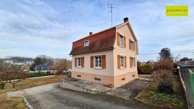 Maison - 108 m² - 7 pièces