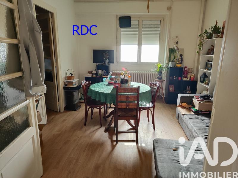 Immeuble - 178 m² - 9 pièces