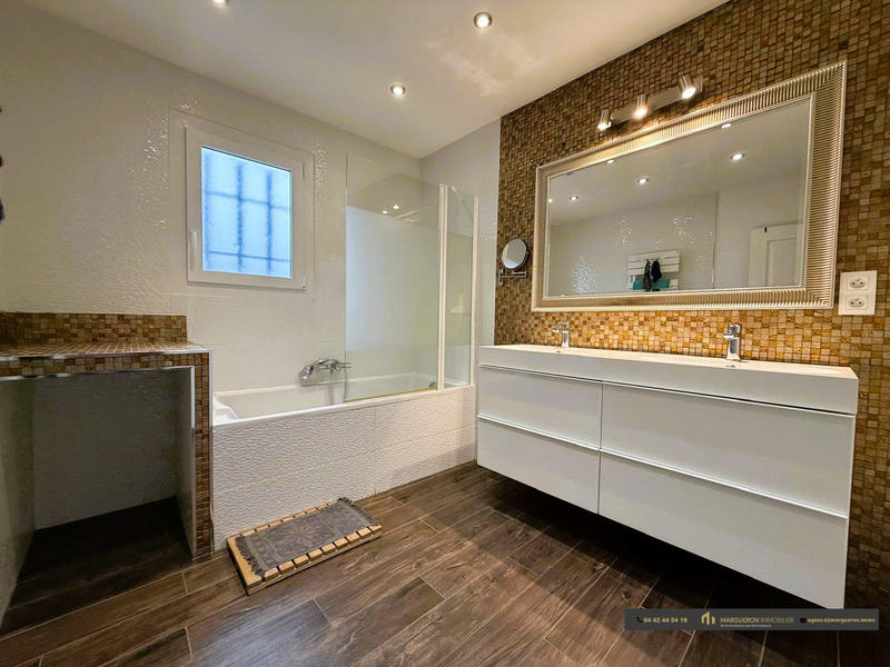 Maison - 164 m² - 6 pièces