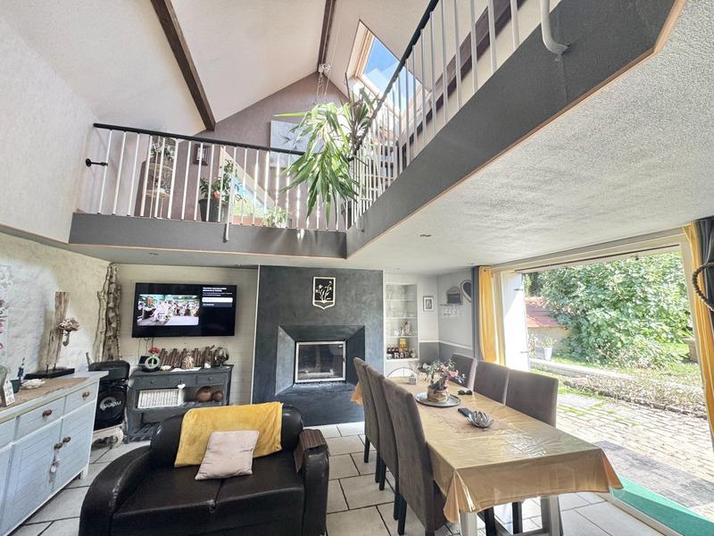 Maison en pierre - 150 m² - 5 pièces