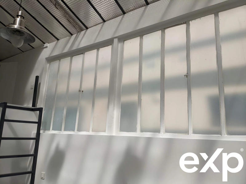 Local d'activités - 23 m² - 2 pièces