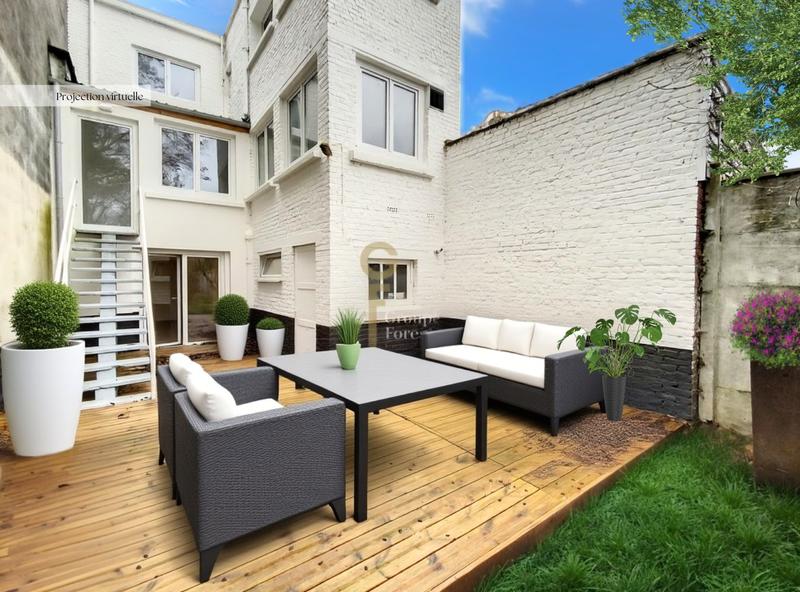 Maison - 127 m² - 6 pièces