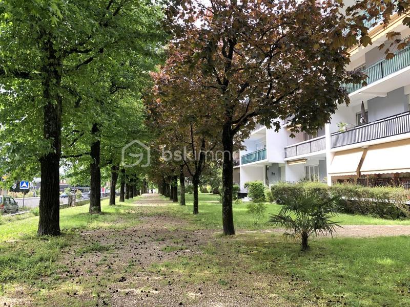 Appartement - 104 m² - 5 pièces