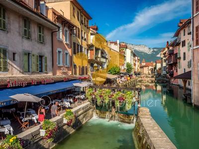 Appartement - 107 m² - 5 pièces