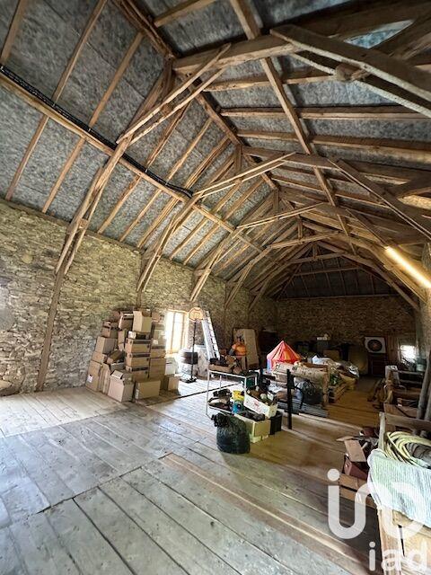 Maison - 300 m² - 9 pièces