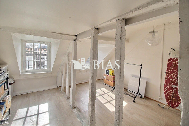 Duplex - 111 m² - 4 pièces