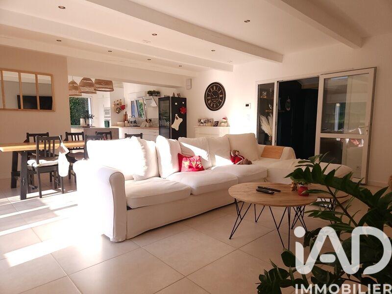 Maison - 195 m² - 6 pièces