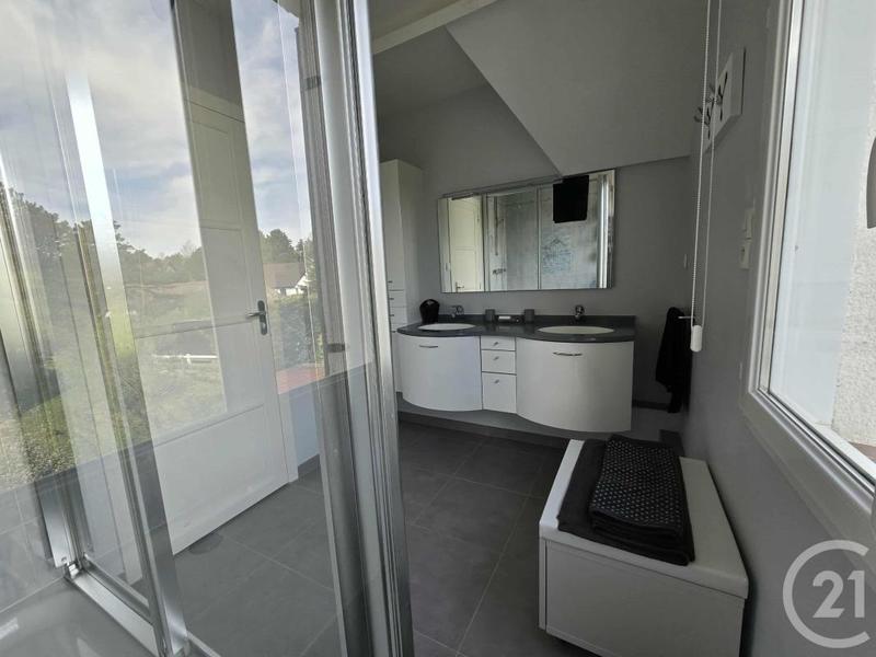 Villa - 152 m² - 5 pièces