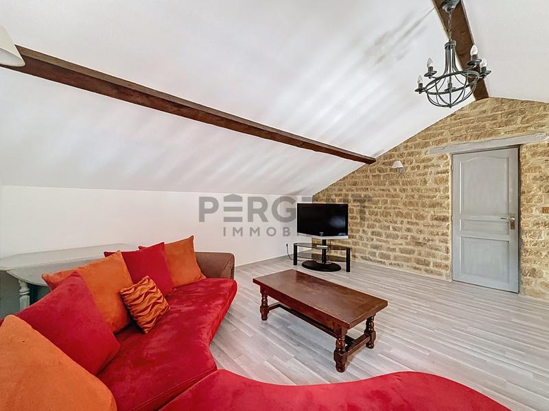 Maison - 352 m² - 8 pièces