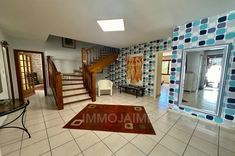 Villa - 163 m² - 5 pièces