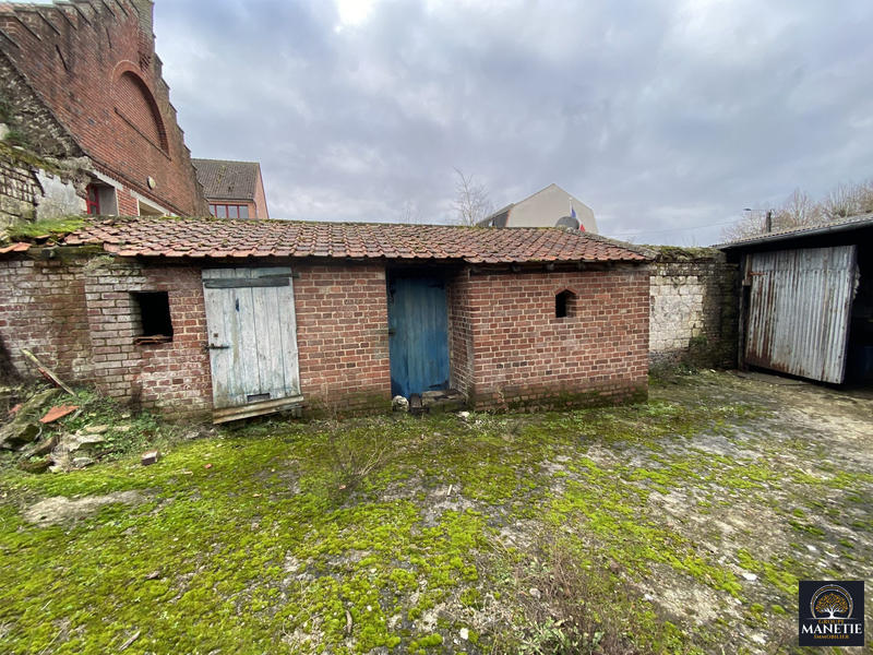 Maison ancienne - 225 m² - 3 pièces