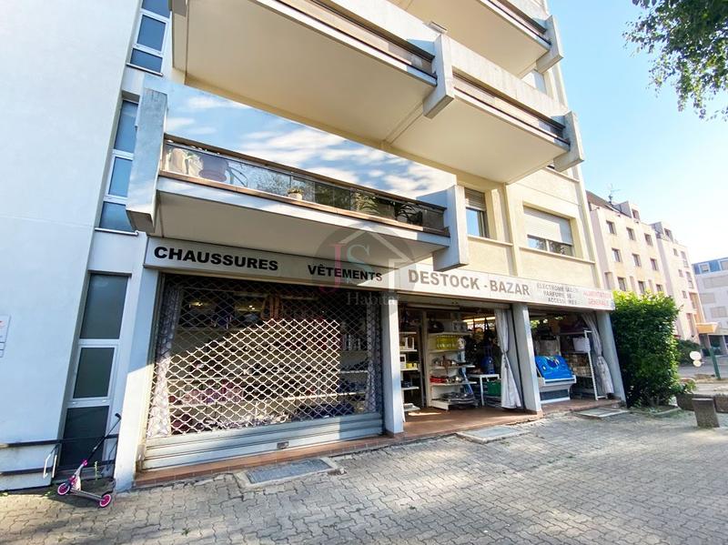 Local commercial - 97 m²