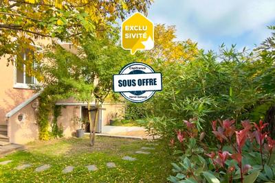 Maison - 135 m² - 6 pièces